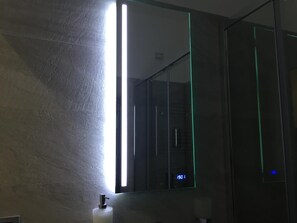 Bathroom - Picaflor (Milan)