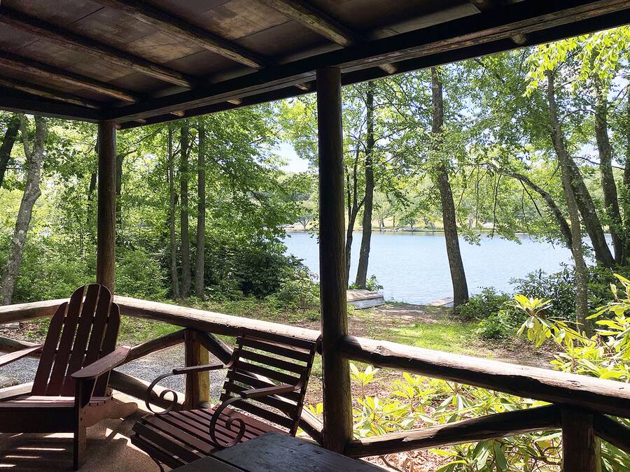 Familiehytte, 2 soverom, peis, utsikt mot innsjø (24) | Terrasse/patio