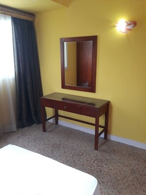 Detall de l'interior