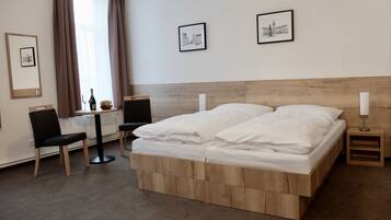 Standard Triple Room | Room amenity