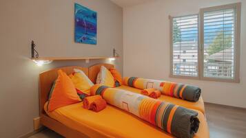 1 bedroom, minibar, in-room safe, desk