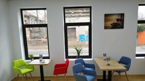 In-room dining - Poet Palace Bucharest (Bucharest)