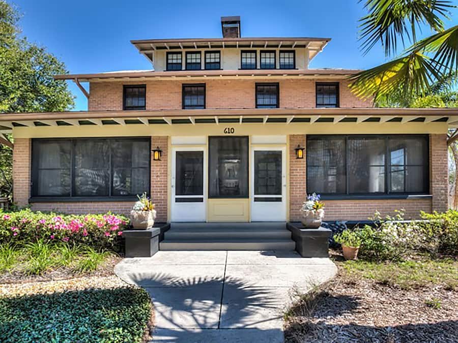 EntrĂ©e de lâhĂ©bergement