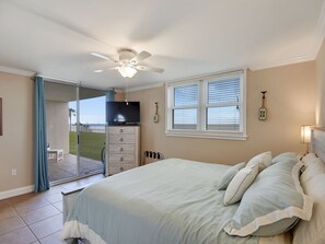 2 bedrooms, iron/ironing board, free WiFi, bed sheets - Spectacular Oceanfront Condo*Handicap Accessible* (Ponce Inlet)