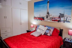 Family House, 2 Bedrooms (3 Baths) | 2 bedrooms, in-room safe, individually decorated, individually furnished - Luxury L&P Suite (Playa del Carmen)