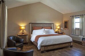 Blackout curtains, free WiFi, bed sheets