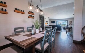 Family House | Dining room - OK Corral (Okeechobee)