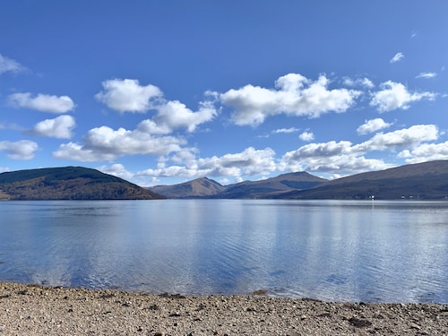 Seaview location in Inverarary, historic cottage within walking distance of town centre, sleeps 4