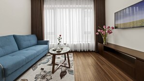 냉장고, 전자레인지, 전기 주전자, 밥솥