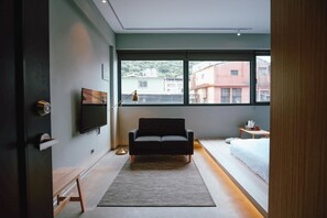 基本客房, 1 張標準雙人床, 非吸煙房, 海濱風景 | 埃及棉床單、高級寢具、迷你吧、書桌