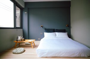 Sábanas de algodón egipcio, ropa de cama de alta calidad y minibar 