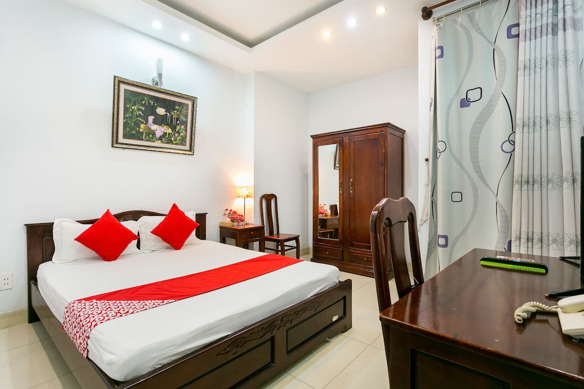 Habitación doble Deluxe | Escritorio, wifi gratis y acceso para silla de ruedas