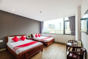 Family Suite | Desk, free WiFi - OYO 132 Ochna Hotel (Da Nang)