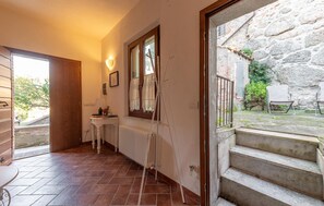 Interior - Nice home in Civitella Marittima GR (Civitella Marittima GR)