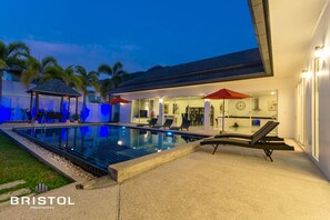 BBQ/picnic Area - Kamala Contemporary 3 Bedrooms Pool Villa (Kamala)