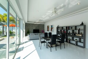Living room - Kamala Contemporary 3 Bedrooms Pool Villa (Kamala)