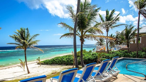 Alberca al aire libre 