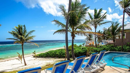 SEA SEA SEA Beachfront HomeAway from Home in Tranquil Community of Rum Point 