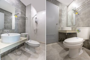 Dusche, Handtücher, Seife, Shampoo