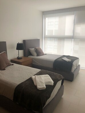 3 habitaciones y caja de seguridad en la habitación 