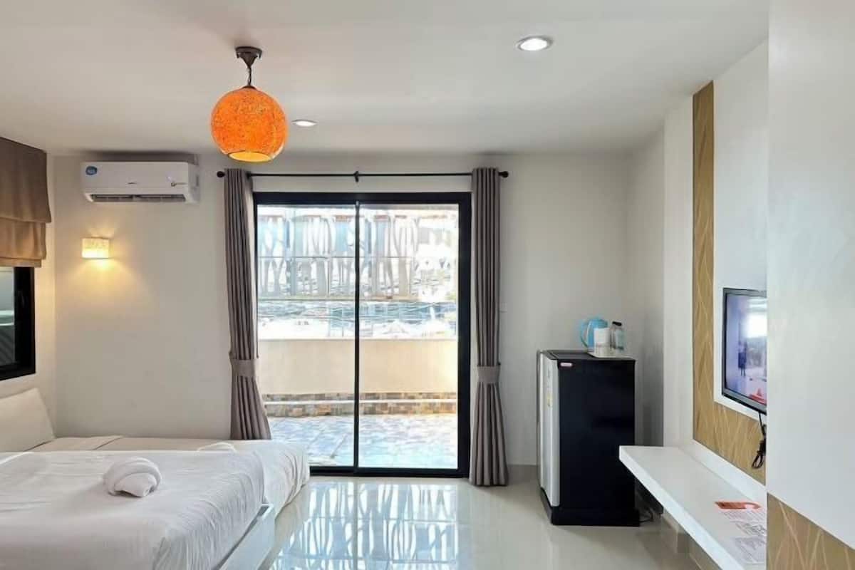 1 dormitorio, cortinas opacas, sistema de insonorización y wifi gratis