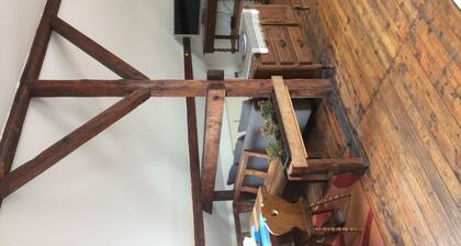 Große charmante Wohnung - nah an der Innenstadt