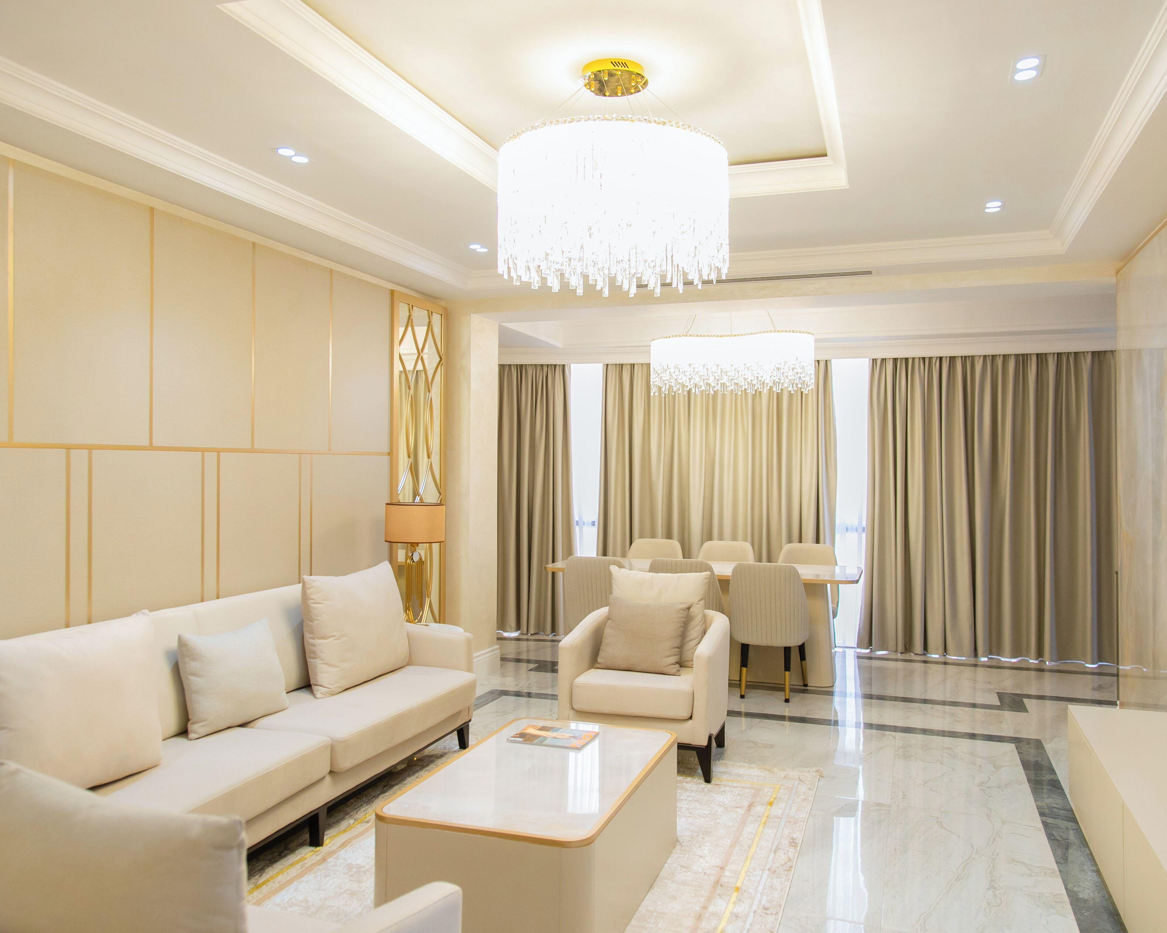 Svit Business | Vardagsrum | 85-centimeters plasma-tv med kabelkanaler och tv