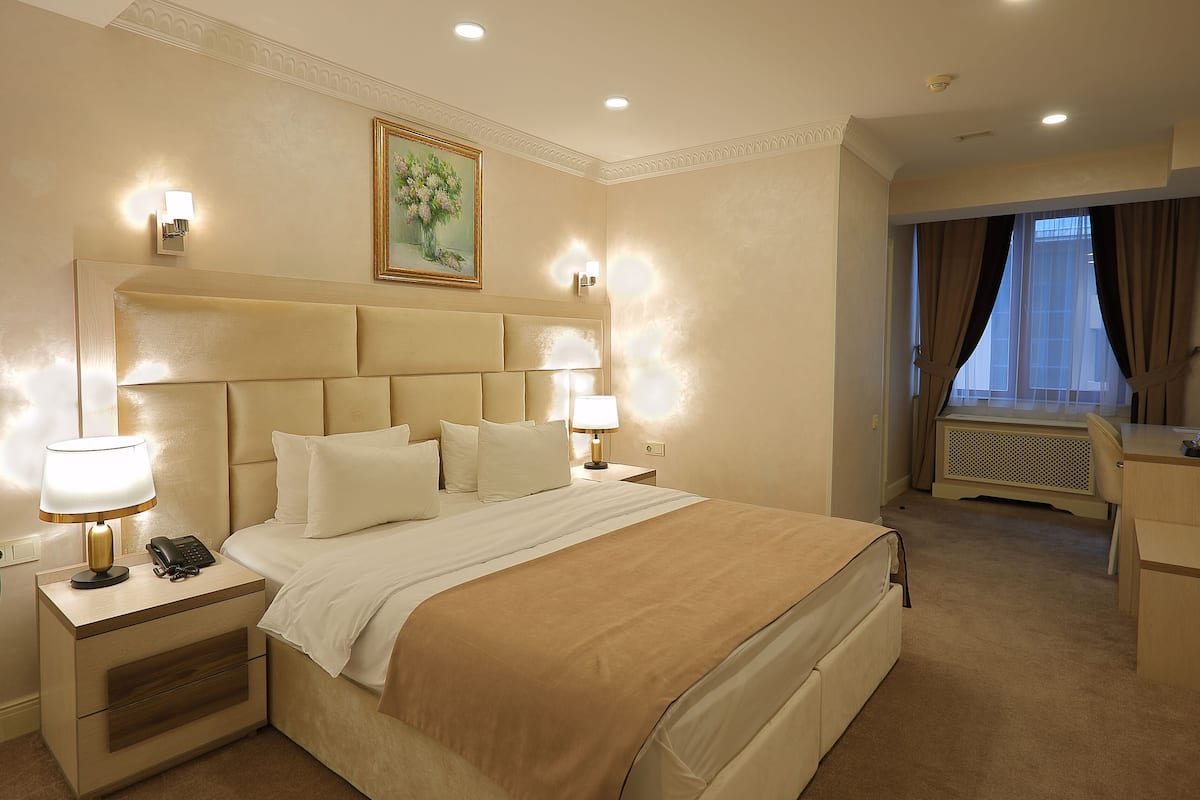 1 Schlafzimmer, hochwertige Bettwaren, Minibar, Zimmersafe