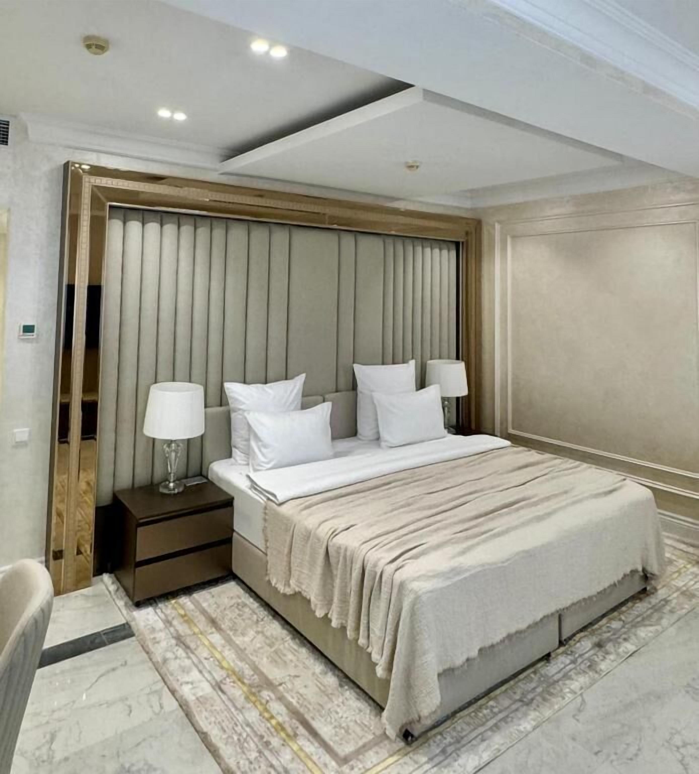 1 bedroom, premium bedding, pillowtop beds, minibar