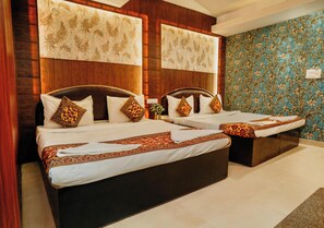 Deluxe Double Room - Hotel Sahu Near Kashi Vishwanath Temple Gate (Varanasi)