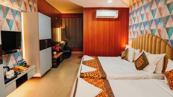 2 bedrooms, premium bedding, in-room safe, individually decorated