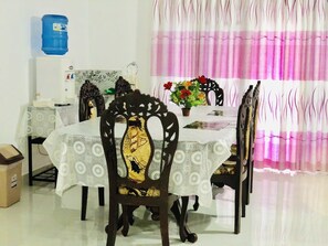 Interior - Family Ties GUEST INN (Bandarawela)