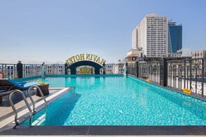 Outdoor pool - Havin Boutique Hotel (Da Nang)