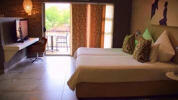 In-room safe, individually decorated, individually furnished, desk