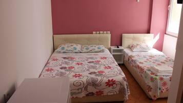 Habitación triple | Wifi gratis