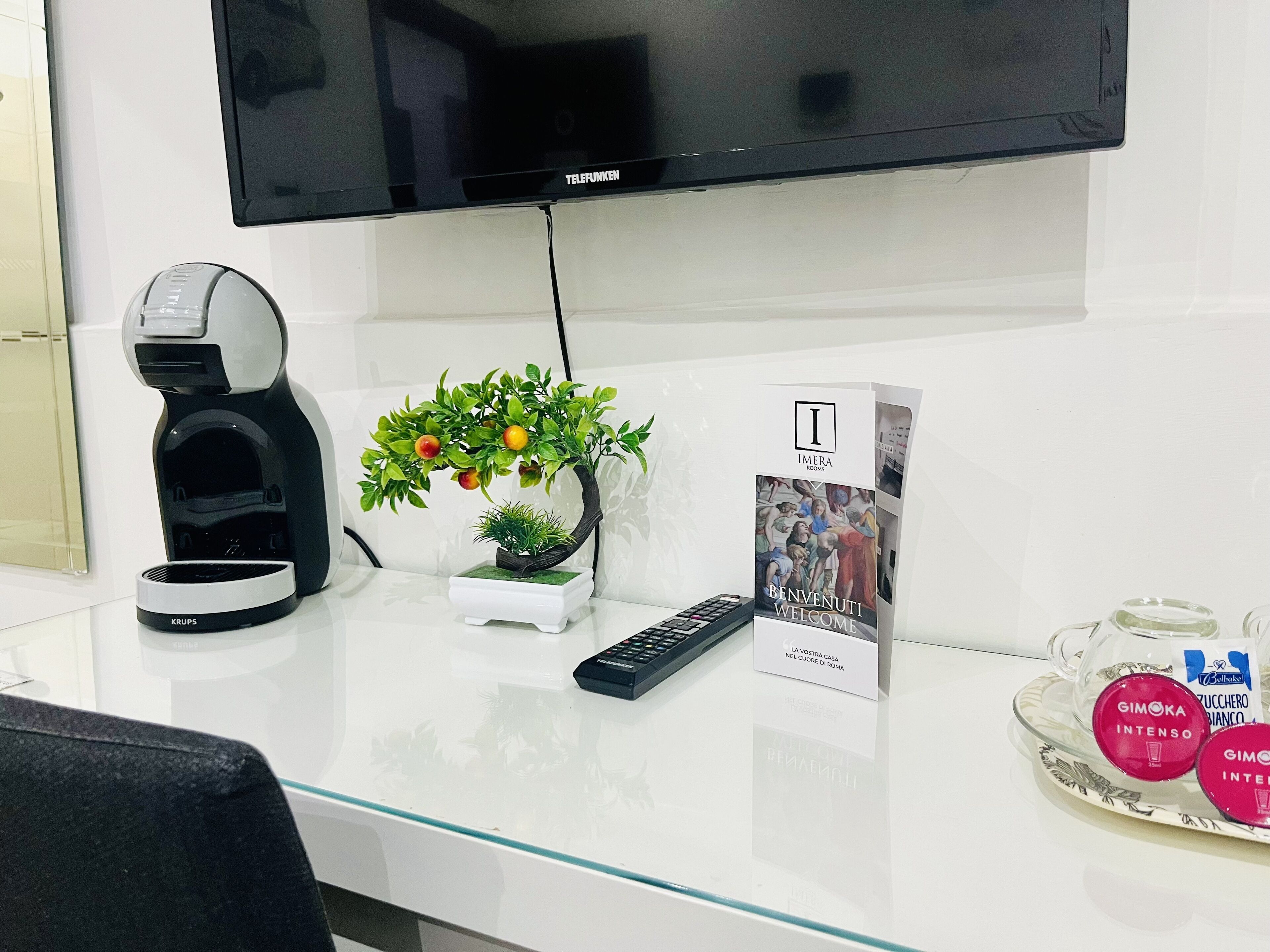 Deluxe Double or Twin Room (Olimpia) | In-room safe, desk, iron/ironing board, free WiFi