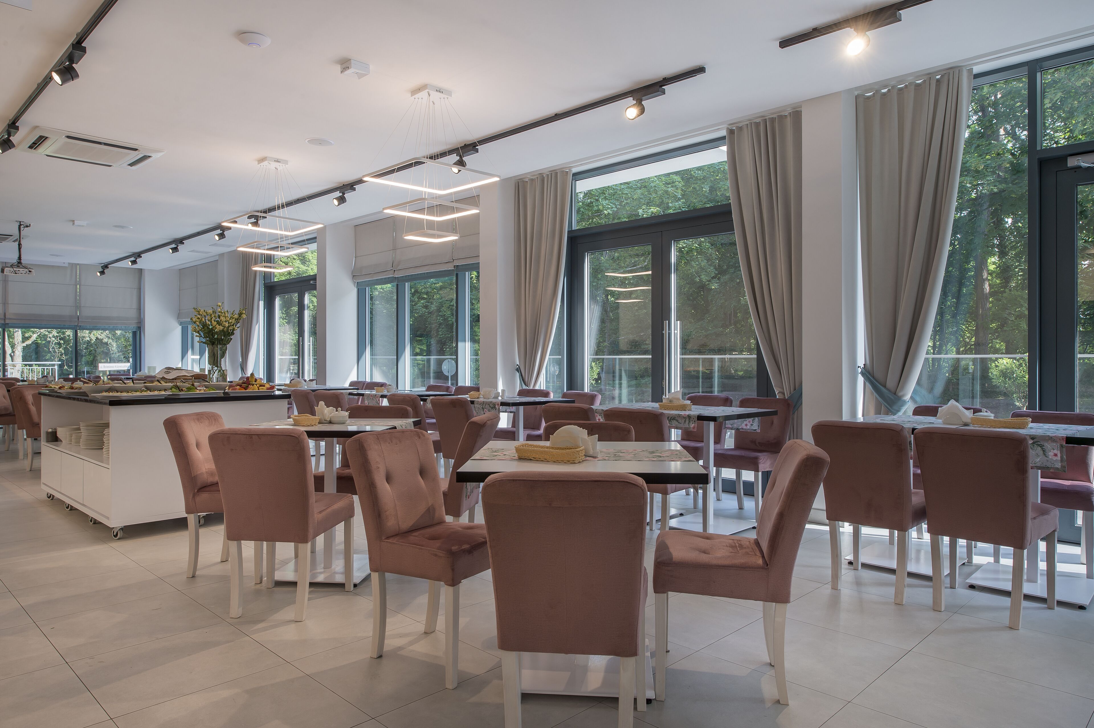 Breakfast, lunch, dinner served; Polish cuisine 