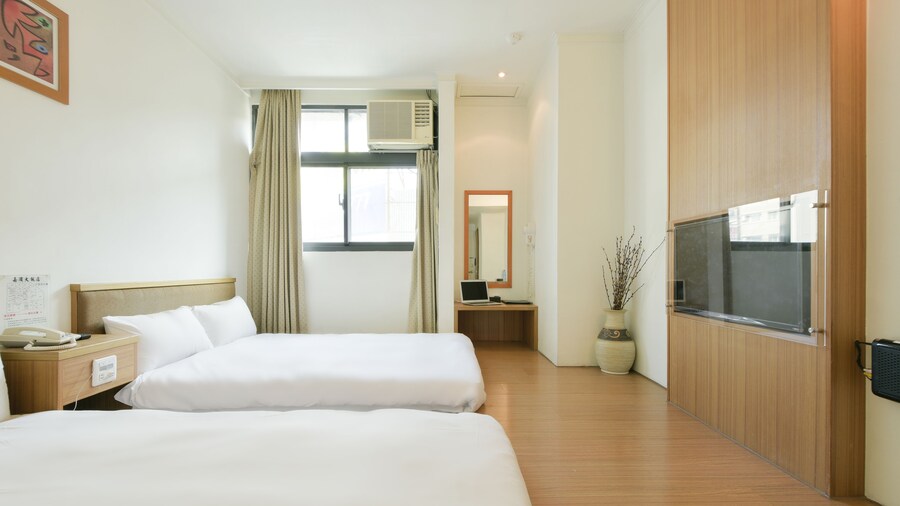 Raise Hotel Taichung