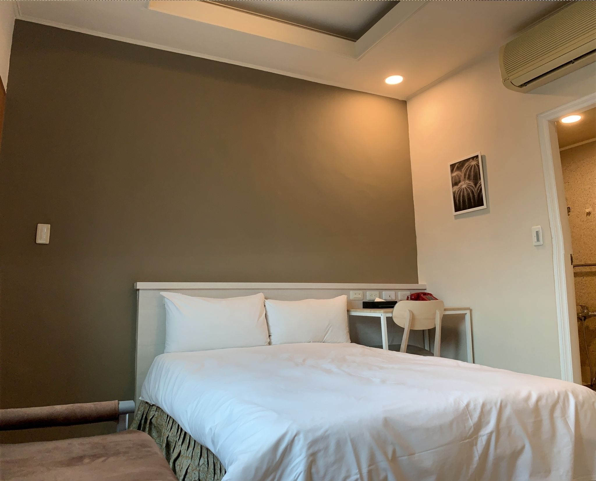 Habitación doble superior, 1 cama doble, no fumadores | Escritorio, cortinas opacas, sistema de insonorización y wifi gratis