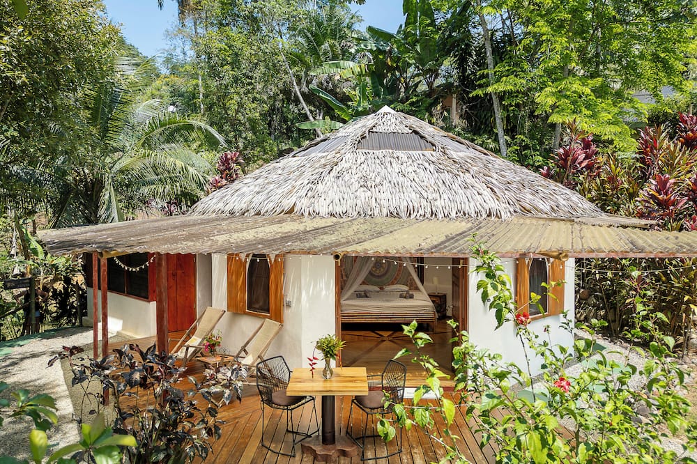 Paradise Lodge