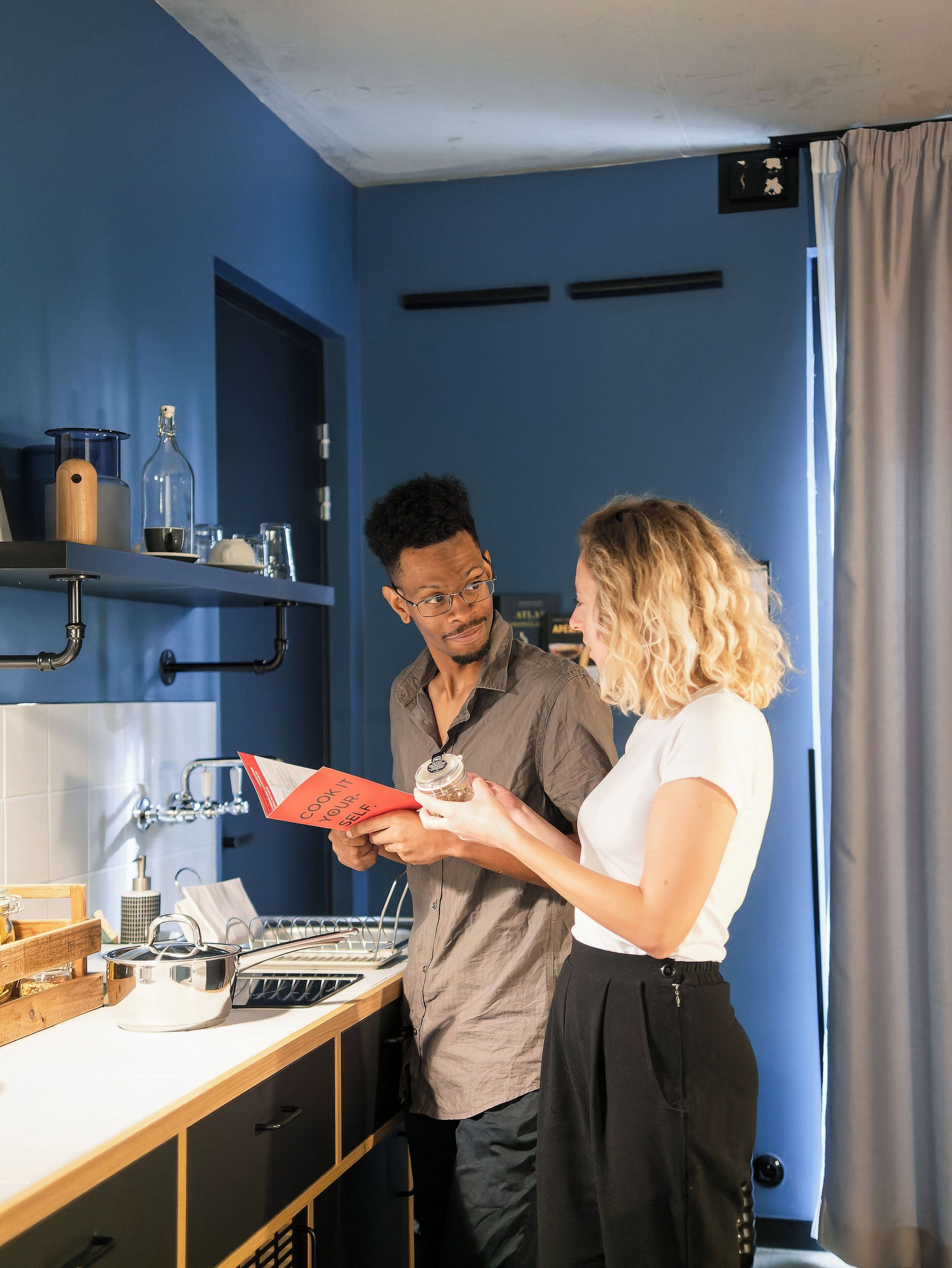 deluxe double or twin room, non smoking | private kitchen | mini-fridge, microwave, coffee/tea maker, electric kettle