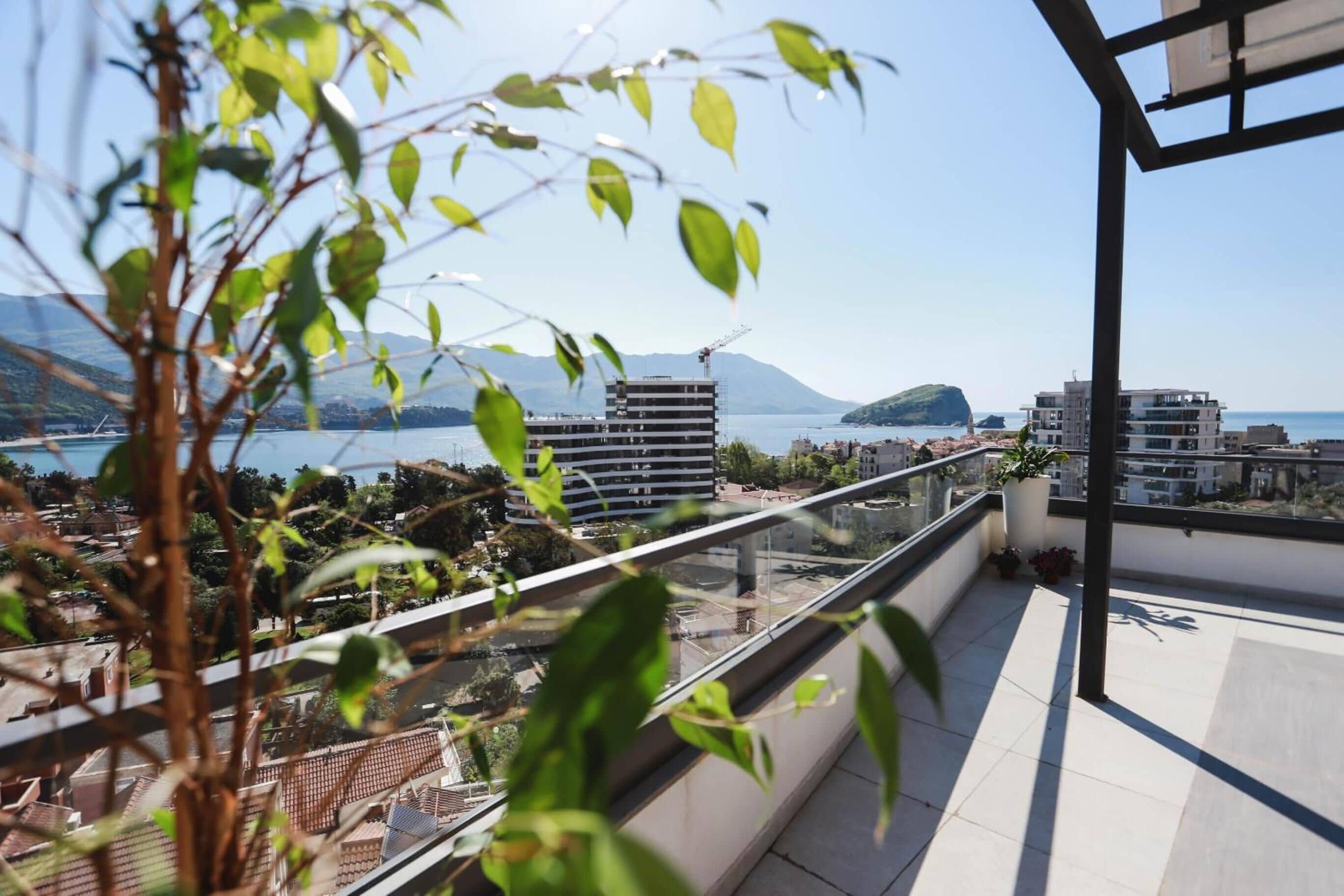 Standard Apartment | Balcony