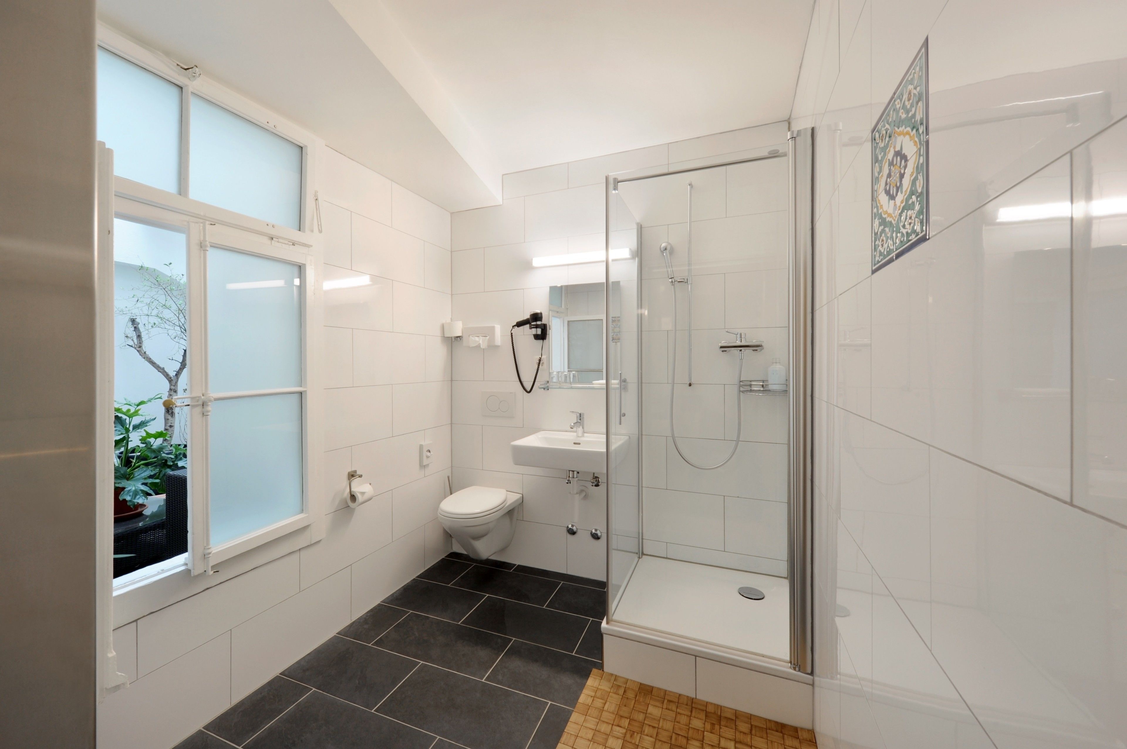 twin room | bathroom | shower, hair dryer, towels