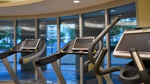 Gym - City Nights  - 3B Villa City View (Dubai)