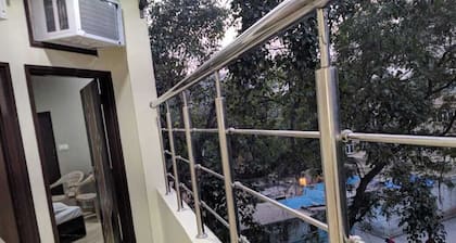 Mye home Stay is located near golden temple ,