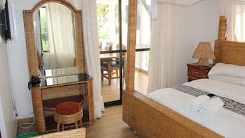Family Suite, 2 Bedrooms, Balcony, Ocean View | In-room safe, free WiFi, bed sheets