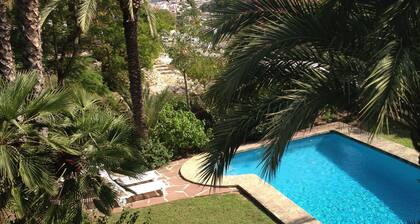 LUXURY HOUSE WITH POOL AND TENNIS COURT 1KM FROM THE BEACH SUMMER OFFER