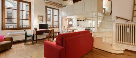 Appartement, 1 slaapkamer | Woonruimte | Een 40-inch smart-tv met digitale zenders