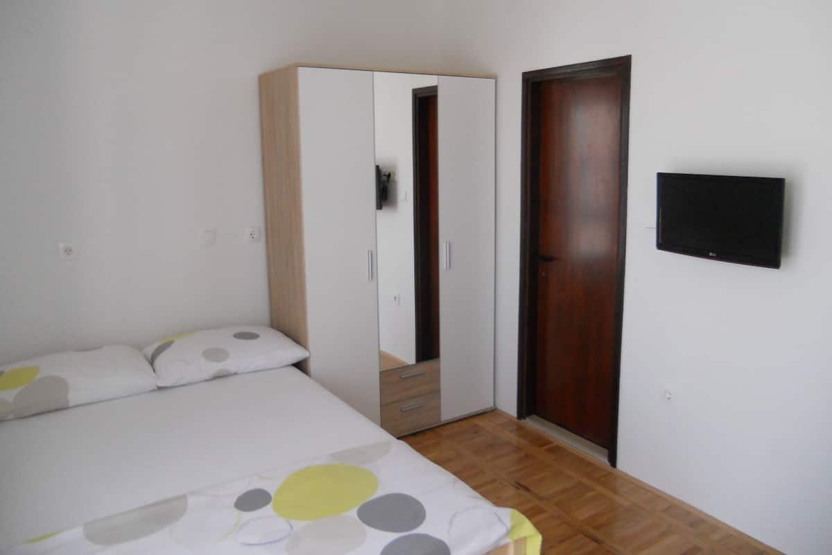 Studio, 1 lit double, vue mer