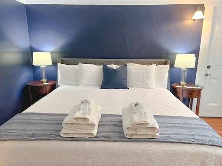 3 bedrooms, individually decorated, individually furnished